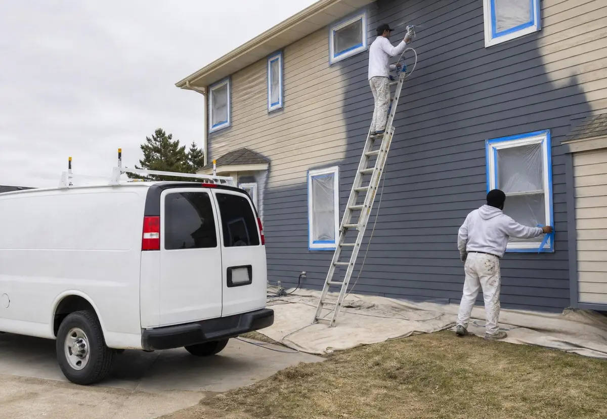 We Paint Vinyl Siding crew working on a South Jersey home